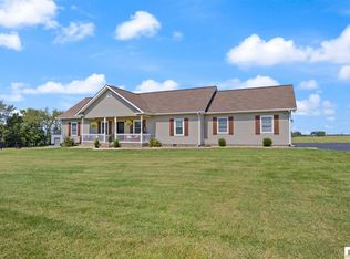 1521 Bunch Rd, Cave City, KY 42127