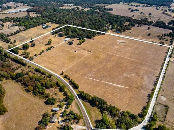 4952 Fm 3091, Madisonville, TX 77864