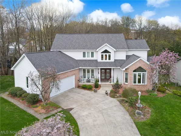 4710 Hilary Cir, Stow, OH 44224