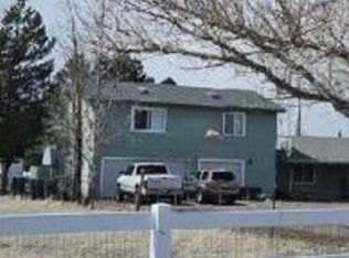 8190 Masters Ln, Flagstaff, AZ 86004