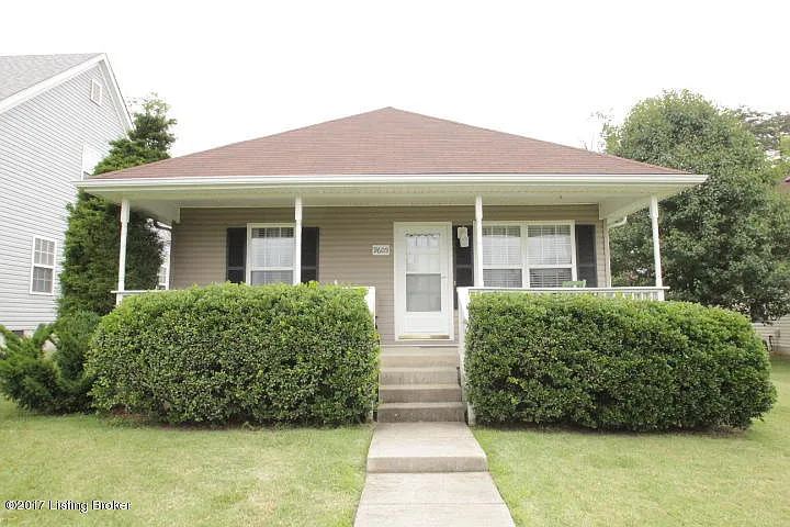 9605 Williamsborough Ln photo 1