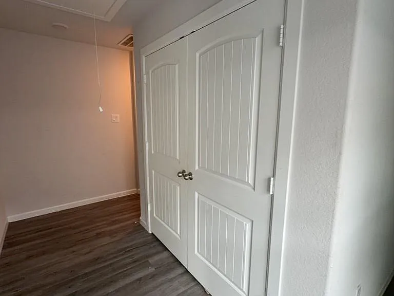 501 Hines St #B — Photo 15