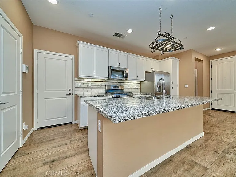 35879 Landon Ln — Photo 11