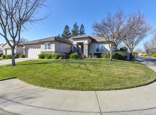 2625 Emerald Bay Ln, Elk Grove, CA