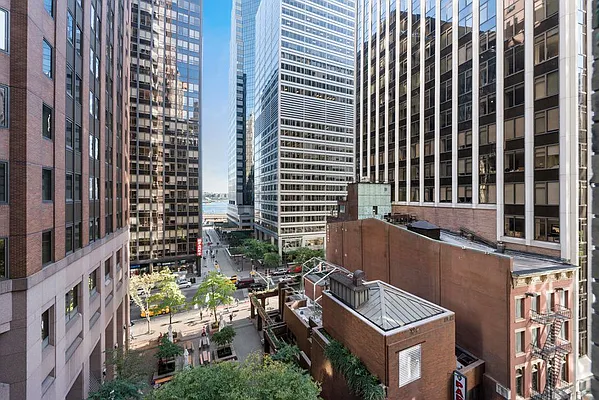 Rented by Nest Seekers International | media 14