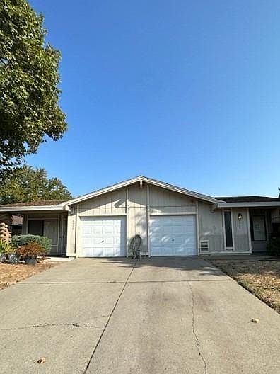 1st image of 4968 Summerwood Cir