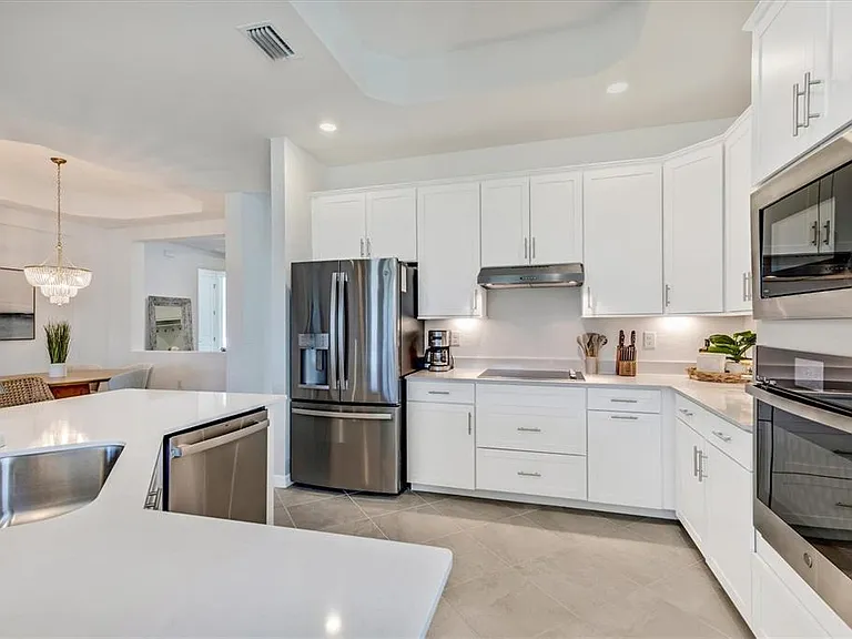 17617 Santorini Ct — Photo 14