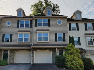 518 Indian Rock Cir, Elizabethtown, PA 17022
