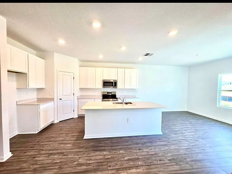 4590 SW 83rd Loop — Photo 7