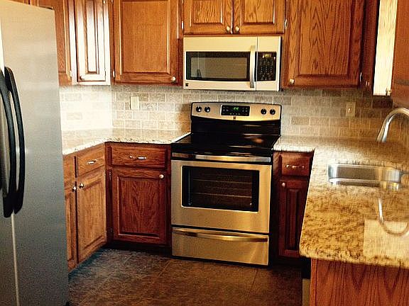 Updated Kitchen GRANITE