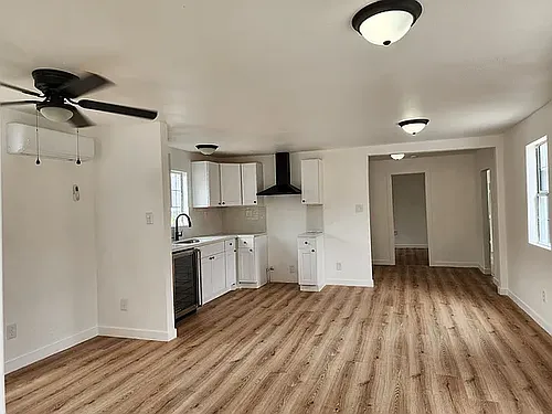 10731 Grape St Photo 1