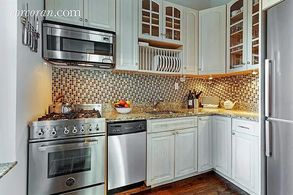 Sold by Corcoran | media 17