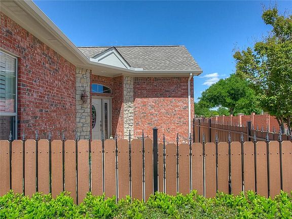 4th image of 3323 Rosemeade Dr Unit 2710
