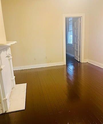 2nd image of 3512 Baudin St