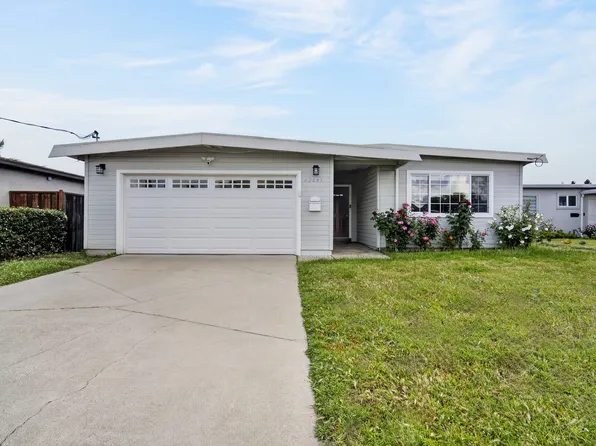 42645 Newport Dr, Fremont, CA 94538