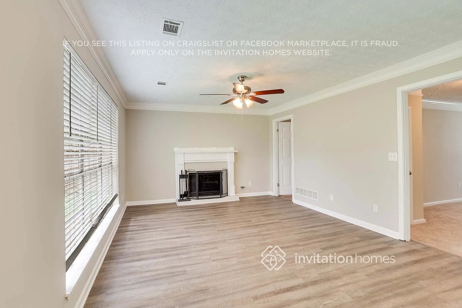 6574 Eastbriar Dr Lithonia, GA 30058 — Photo 4