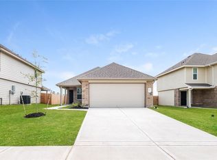 303 Pronghorn Dr, Huntsville, TX 77320