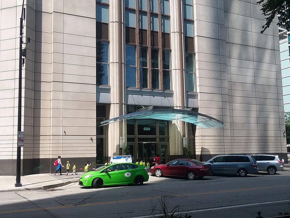 1st image of 512 N McClurg Ct APT 3102