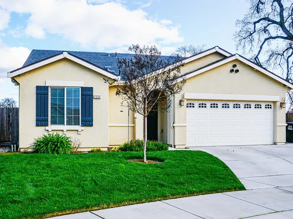 2532 S Grand Street, Visalia, CA 93292
