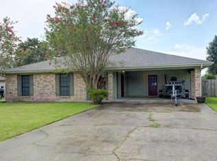 109 Berrybrook Dr, Broussard, LA 70518