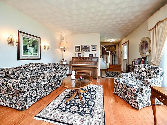 4th image of 1617 Circle Dr