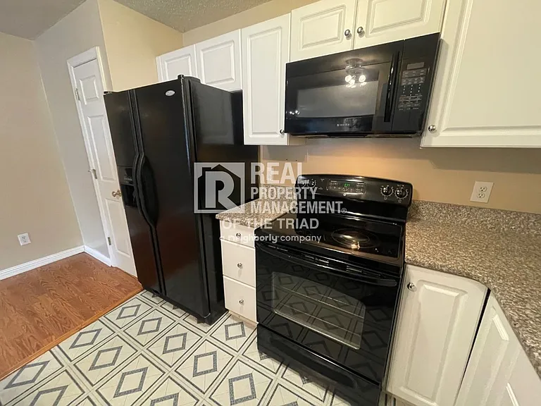 3725 Morris Farm Dr #1A — Photo 7