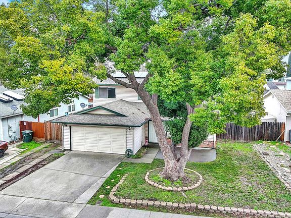 3rd image of 354 Woodhaven Drive