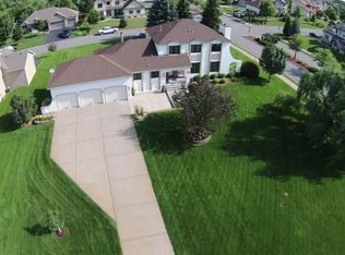 5200 101st Ave N, Brooklyn Park, MN 55443