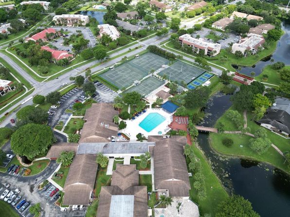 10110 Cedar Point Blvd APT 105