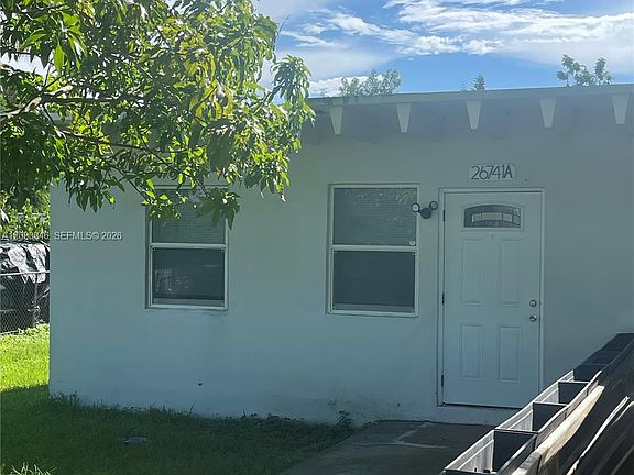 4th image of 26741 SW 139th Ave #A