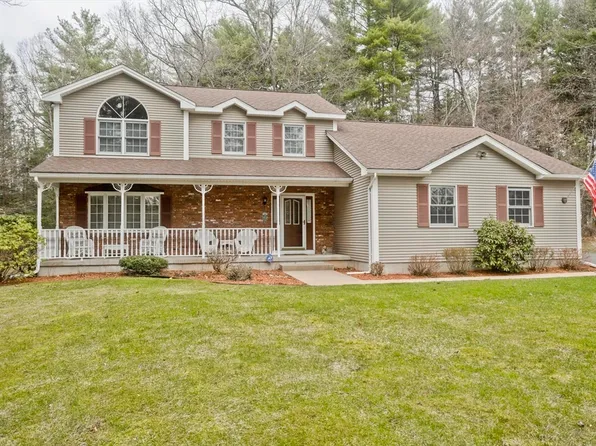 95 Alexander Pl, Westfield, MA 01085