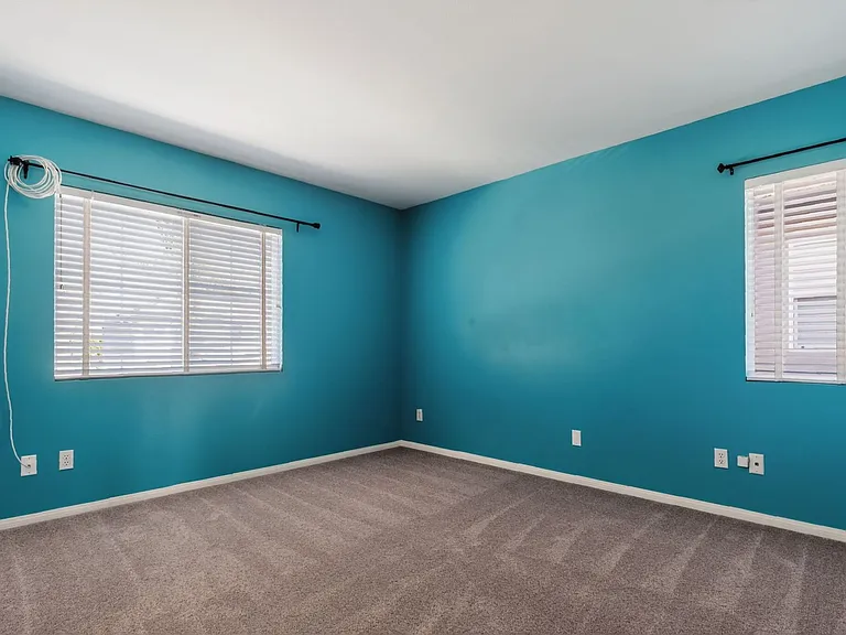 10009 Kika Ct — Photo 22