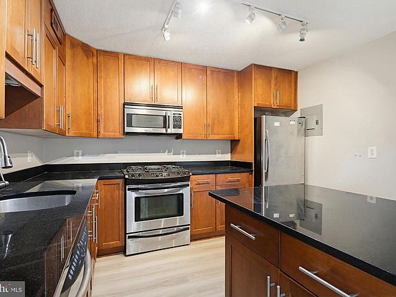 4th image of 7333 New Hampshire Ave APT 516