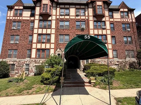 55 Randolph Pl Unit 201, Orange, NJ 07050