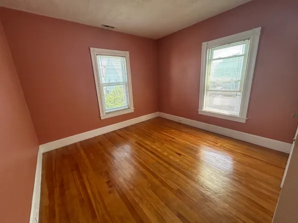 (undisclosed Address), Manchester, NH 03103