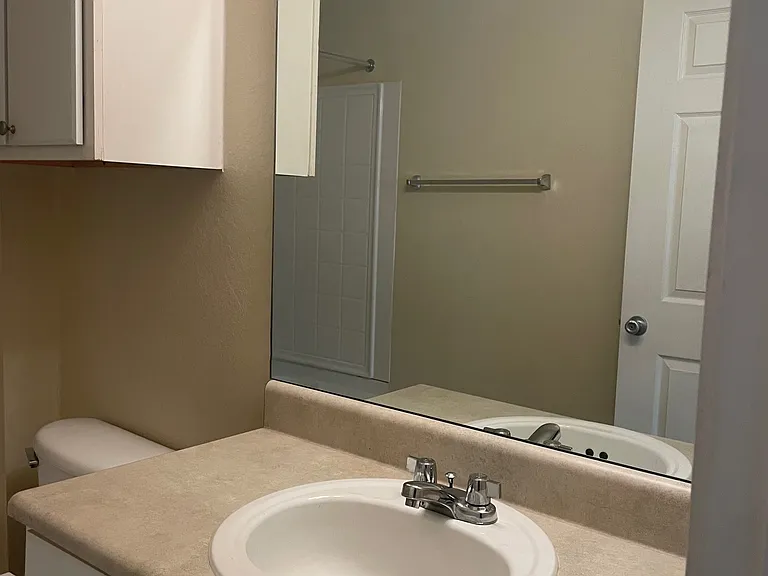 900 Vista Lake Dr #201 — Photo 9