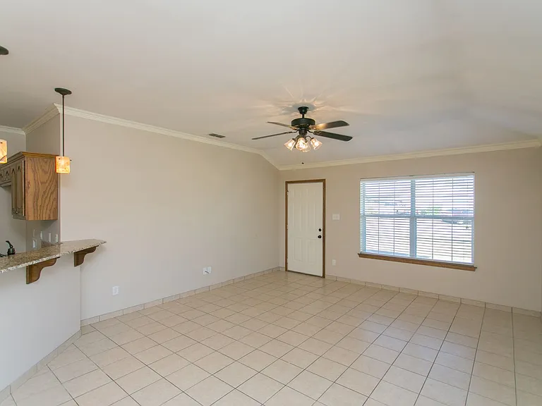 16131 Rolling Meadows Dr — Photo 12