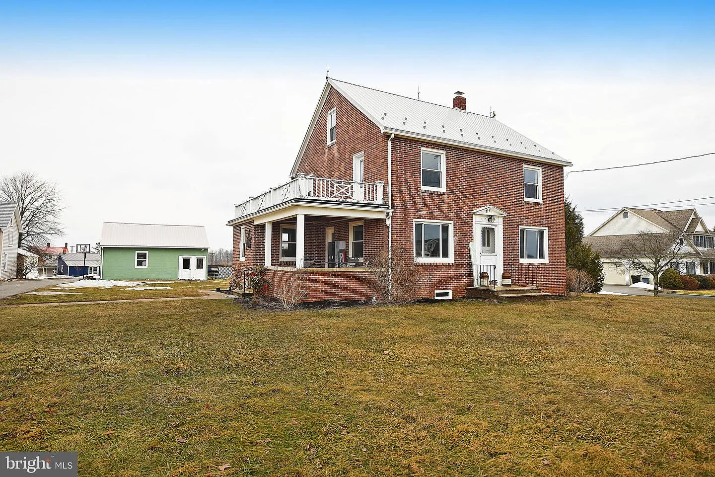 1479 Main St photo 1