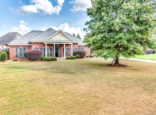 2400 Redland Rd, Wetumpka, AL 36093