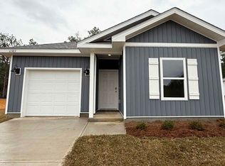 6535 Burleson Blvd, Crestview, FL 32539