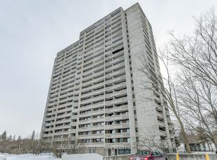 415 Greenview Ave #410, Ottawa, ON K2B 8G5