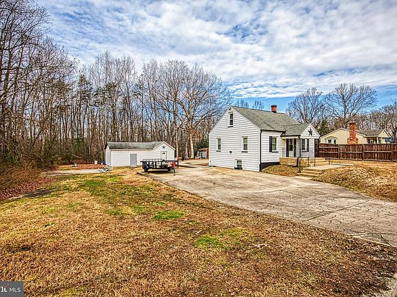 4th image of 14535 Long Branch Rd