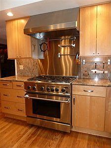 3rd image of 3912 Park Dr SW