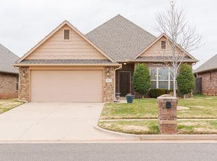 2417 NW 195th St, Edmond, OK 73012