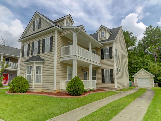 541 Delafield Dr, Summerville, SC 29483