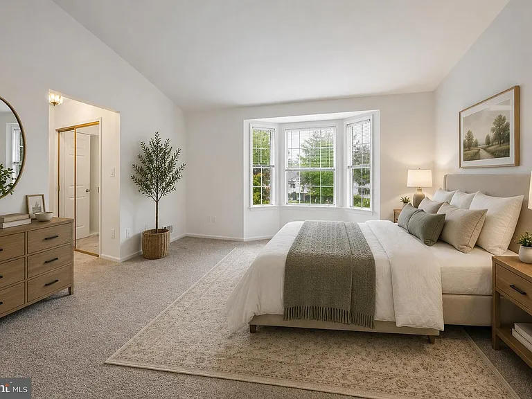 1 Colebrook Ct — Photo 17