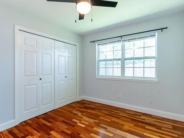 Downstairs Bedroom 1
