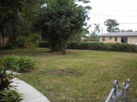 5th image of 4078 Luzon Ave