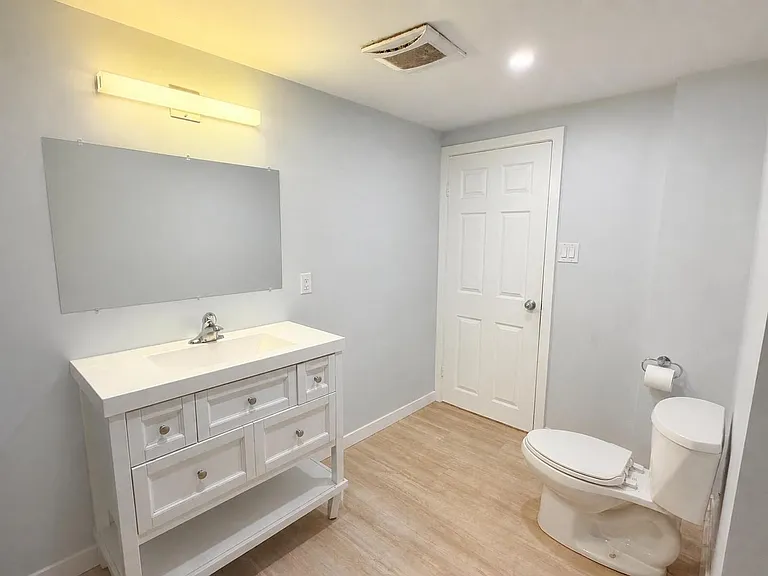 567 Campbell Ave #MAIN — Photo 18