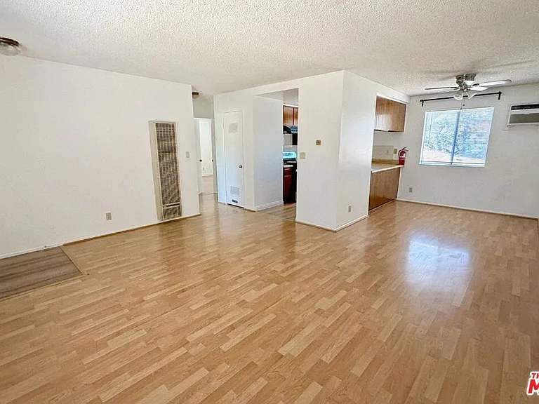 207 E Avenue 39 — Photo 8